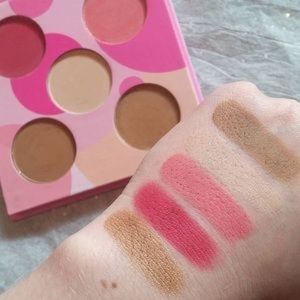 Sephora Makeup - Blush & Bronzer Palette Sephora Makeup - Blush & Bronzer Palette